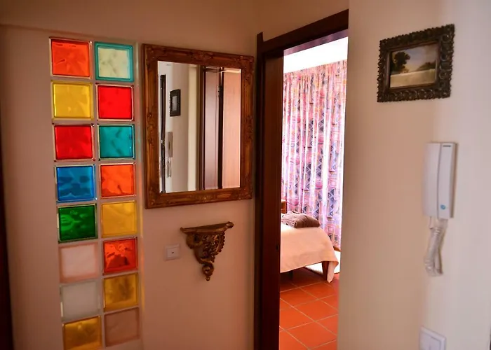 アパート Romantico カニコ